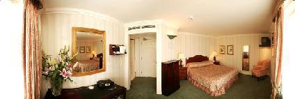 Hotel Mercer Enniskerry Kültér fotó